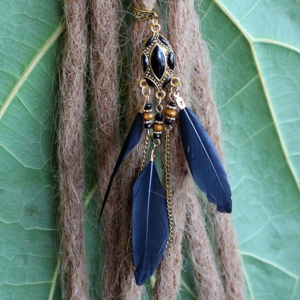 Jeg vil være stærk Maori Mange Dread Jewelry with Feathers - Black - DREAD BEADS - Dreadheadshop