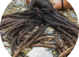 Comment entretenir et démêler les Dreadlocks ? 